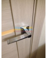 Фото установленной Межкомнатная дверь ВФД Лайн 2, стекло, цвет Cappuccino P