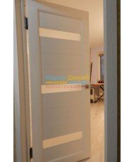 Фото установленной Межкомнатная дверь Прима-11.1, со стеклом, цвет Grey Matt