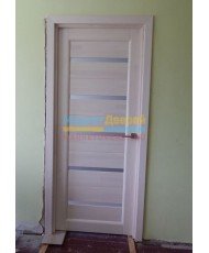 Фото установленной Межкомнатная дверь Прима-11.1, со стеклом, цвет White Matt